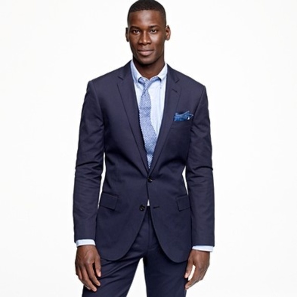 (New Reduction) Tailored 2 Button Ludlow Navy Suit - Picture 1 of 2